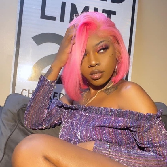 Off shoulder top - Picture 1 of 1